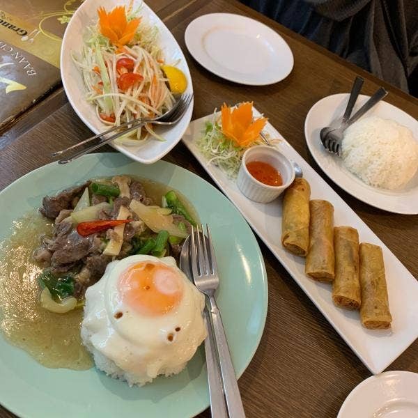 Thai Restaurant Baan Chiang Mai タイレストランバーン・チェンマイ