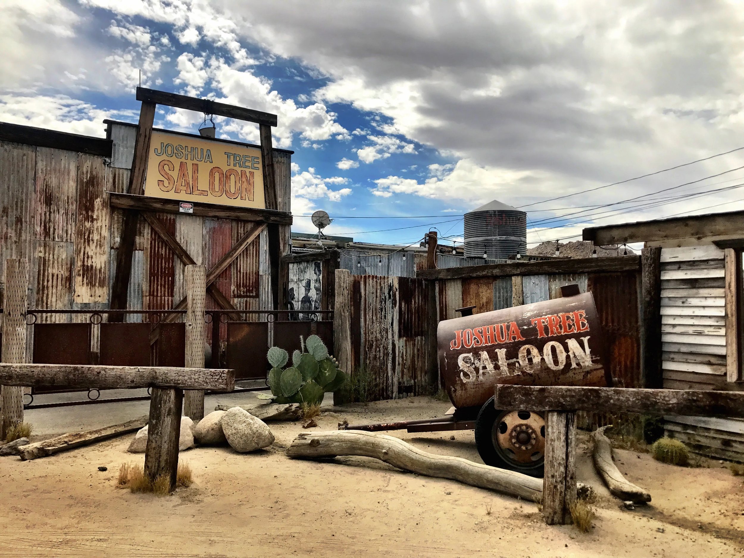Joshua Tree Saloon