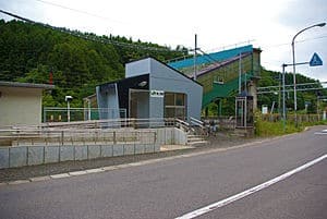 Tsurugasaka