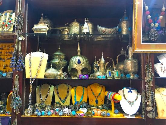 Roshan Antique Gallery