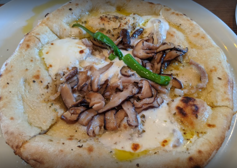 Pizzeria Miurase イタリアンミウラーゼ