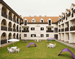 Siesta Club Hotel