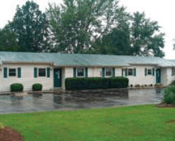 Hiawatha Manor at Lake Tansi Village