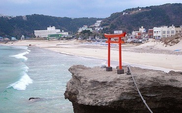Shirahama Central Beach