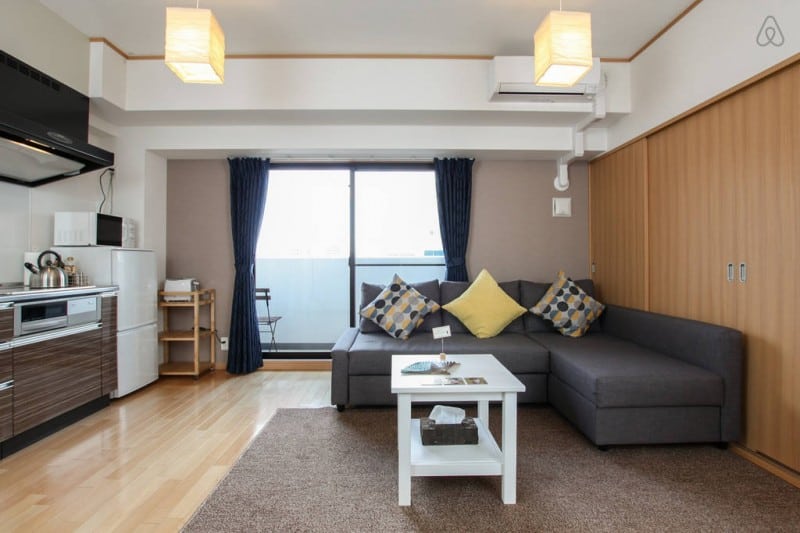 Clean & Convenient | 2min→Station | Free WiFi