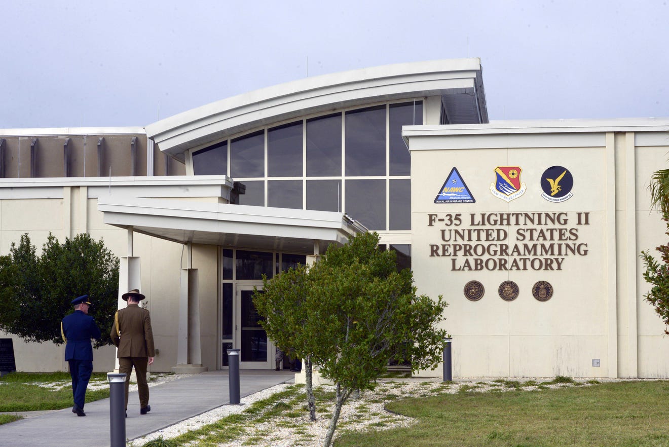 Eglin AFB - Laboratory