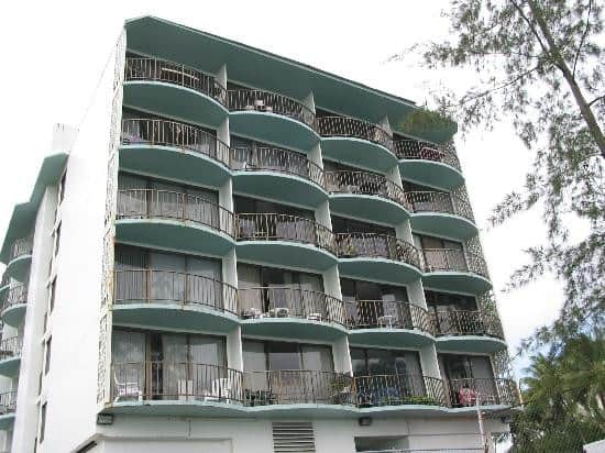 Country Club Hawaii Condo Hotel