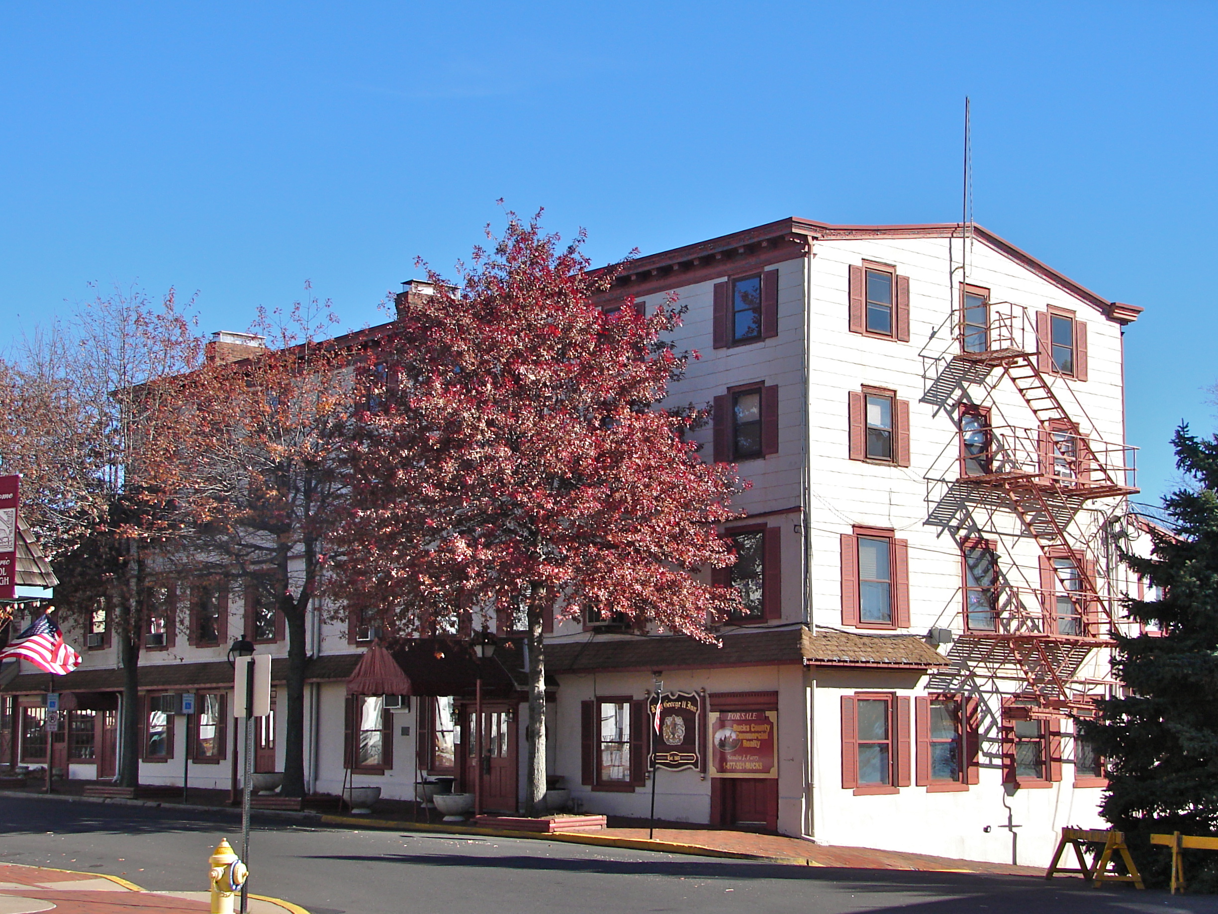 Courtyard Inn Lodging