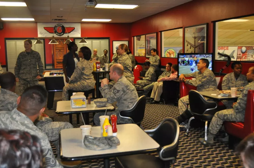 Hangar 6 Grill - MacDill AFB