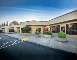 Hillcrest Plaza