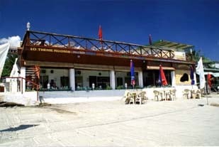 Kokomo's Beach Resort