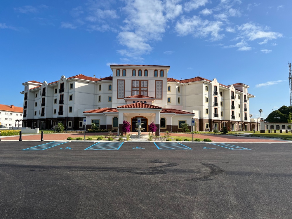 Navy Lodge - NS Rota