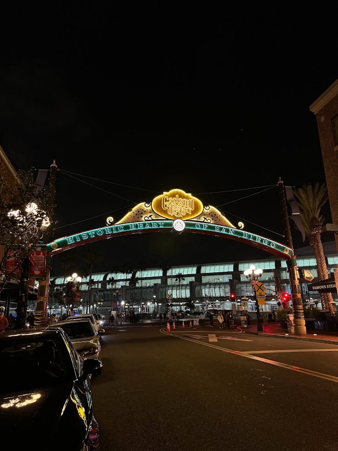 Gaslamp Quarter Restaurants