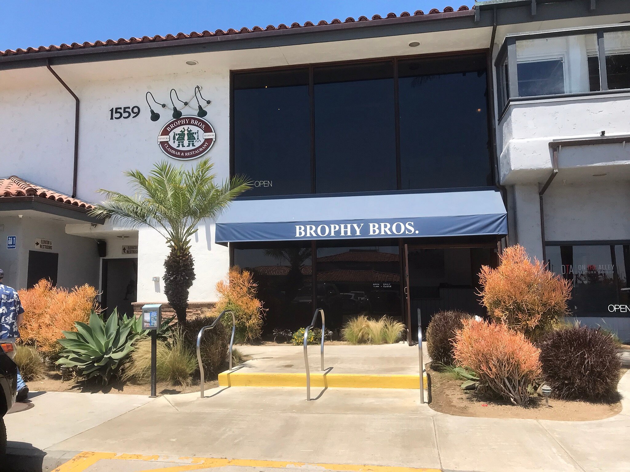 Brophy Bros - Ventura