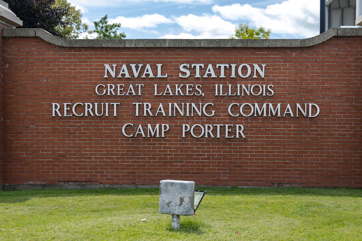 NS Great Lakes - Base Operator