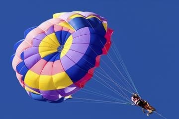 Parasailing & Paragliding (1)