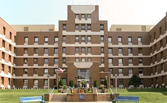 ohn J. Pershing VA Medical Center