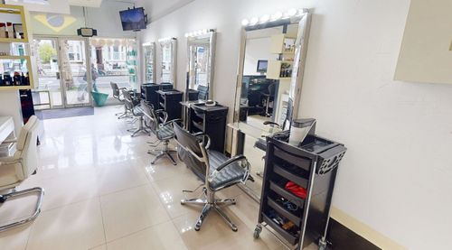 Stylique Salon