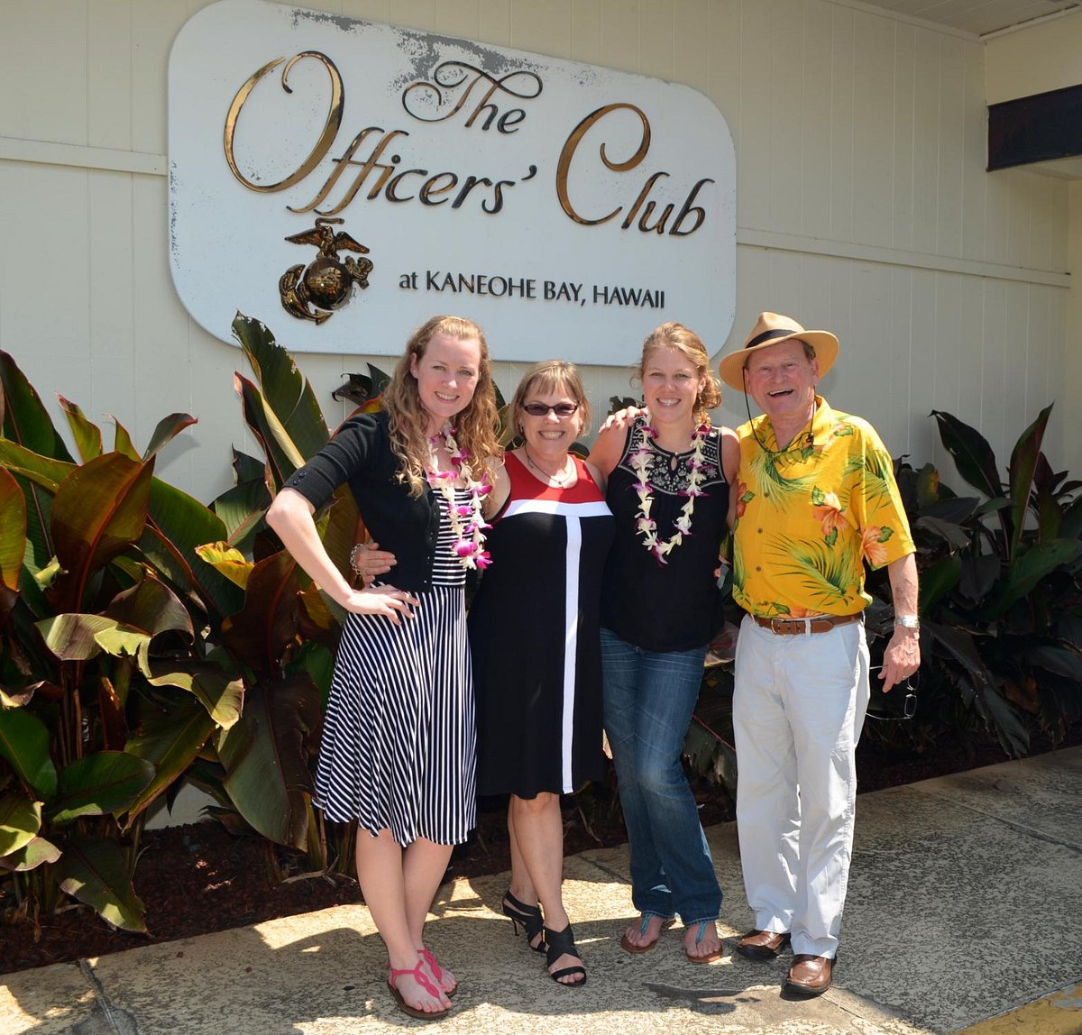 The Officer's Club- MCB Hawaii Kaneohe Bay