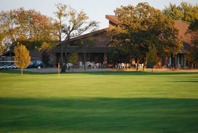 Whiteman AFB - Royal Oaks Golf Course